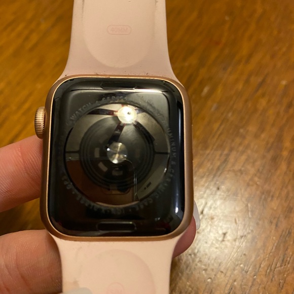 APPLE WATCH SERIES 5 - Picture 3 of 3